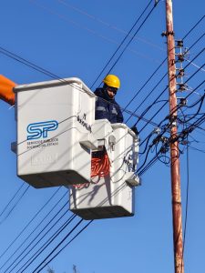 Servicios Públicos fortalece su red de comunicación con nuevas obras de fibra óptica