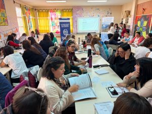 Realizaron una jornada de socialización de la guía “Escuelas que acompañan en comunidad” en El Calafate