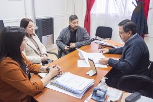 Desarrollo Social firmó convenios PAINA con Los Antiguos y Koluel Kayke para ampliar la protección integral de las infancias