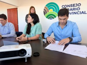 La Provincia renovó el convenio con YCRT para garantizar carbón a precio promocional para productores