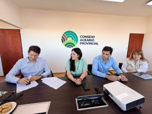 La Provincia renovó el convenio con YCRT para garantizar carbón a precio promocional para productores