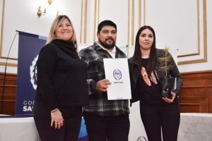 Jóvenes santacruceños accedieron a terrenos y comenzaron el camino hacia la casa propia