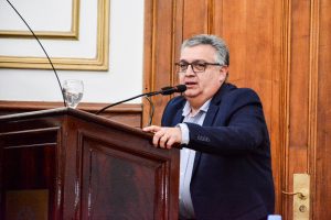 Marcelo De La Torre: “Queremos que las familias santacruceñas puedan tener viviendas dignas y con servicios”