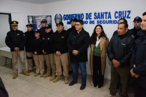 Vidal inauguró la nueva Sala de Cibercrimen y entregó vehículos para reforzar la seguridad provincial