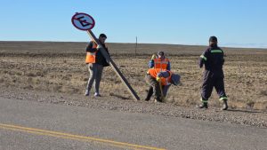 Vialidad Provincial continúa reforzando la señalización vial