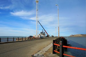 Ricci recorrió el Puerto de Punta Quilla y destacó el movimiento operativo registrado