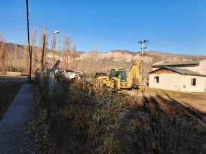 El Gobierno impulsa infraestructura y servicios esenciales en Cañadón Seco y Lago Posadas