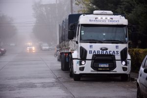 Más eficiencia y abastecimiento garantizado: Santa Cruz recibió la primera carga de medicamentos para hospitales