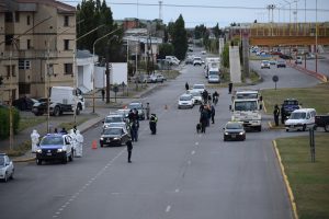 El Gobierno de Santa Cruz depositó la primera cuota del bono al personal de seguridad y fuerzas
