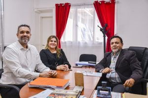 PAINA: Desarrollo Social firmó un nuevo convenio con Gobernador Gregores sobre políticas de niñez y adolescencia