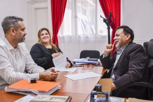 PAINA: Desarrollo Social firmó un nuevo convenio con Gobernador Gregores sobre políticas de niñez y adolescencia