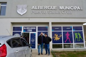 Claudio Vidal recorrió obras e instituciones de Puerto Santa Cruz y reafirmó el compromiso con el desarrollo local