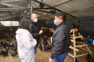 Claudio Vidal recorrió obras e instituciones de Puerto Santa Cruz y reafirmó el compromiso con el desarrollo local