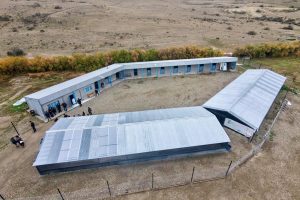 Claudio Vidal recorrió obras e instituciones de Puerto Santa Cruz y reafirmó el compromiso con el desarrollo local