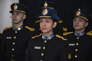 90 años de historia y formación: La Escuela de Policía de Santa Cruz celebra a lo grande