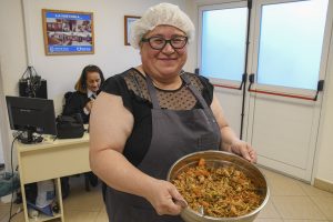 Centro Recuerdos Compartidos: Adultos Mayores participaron de un taller de cocina saludable