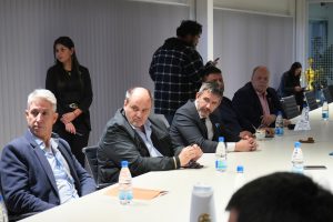 El Ministerio de Producción participó de una mesa estratégica sobre desarrollo portuario en Caleta Olivia