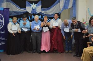 El Jardín de Infantes N° 1 celebró el 25 de Mayo junto a los residentes de la institución "Dr. Braulio Zumalacarregui"