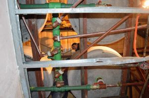 Se avanza con tareas de mantenimiento en la Escuela N°73 de El Calafate