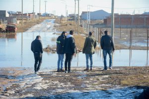 Provincia y municipio articulan acciones conjuntas en barrios de Río Gallegos