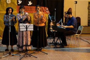 El IPES Caleta Olivia celebró el 25 de Mayo con una gran peña comunitaria