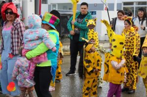 Las comunidades educativas de La Cuenca Carbonífera celebraron con un gran corso el Día de los Jardines de Infantes