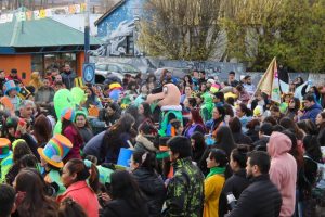 Las comunidades educativas de La Cuenca Carbonífera celebraron con un gran corso el Día de los Jardines de Infantes