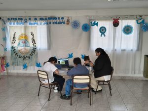 Con profundo sentido patrio, las escuelas rurales de Santa Cruz celebraron el 25 de Mayo