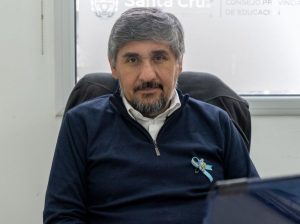 Paritarias en Santa Cruz: Barrientos confirmó el cronograma de negociación con estatales desde el 4 de junio
