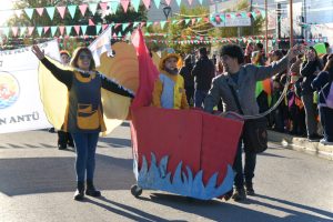 Caleta Olivia se vistió de fiesta y color para celebrar el Día de los Jardines de Infantes