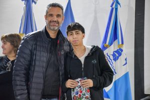 La barbería abrió una puerta al mundo laboral para las juventudes santacruceñas