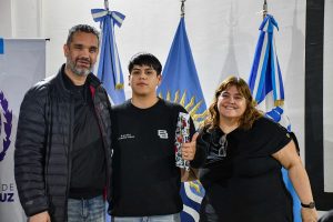 La barbería abrió una puerta al mundo laboral para las juventudes santacruceñas