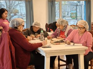 Se realizó taller de pastelería para Adultos Mayores en Recuerdos Compartidos