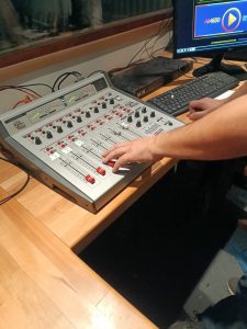 El Chaltén: Telecomunicaciones realizó tareas de mantenimiento en repetidora de LU14 Radio Provincia