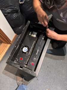 El Chaltén: Telecomunicaciones realizó tareas de mantenimiento en repetidora de LU14 Radio Provincia