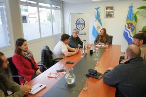 Realizaron mesa de trabajo para avanzar en la reactivación de la explotación productiva del Lago Cardiel