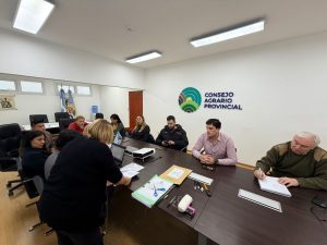 Santa Cruz asegura su desarrollo productivo con una inversión estratégica: la adquisición de una perforadora para pozos de agua