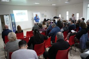 Puerto Deseado es sede de una jornada sobre el langostino en el Golfo San Jorge