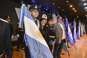 La Escuela de Policía de Santa Cruz celebró 90 años de historia y formación al servicio de la comunidad
