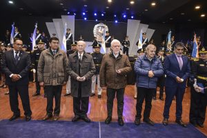 La Escuela de Policía de Santa Cruz celebró 90 años de historia y formación al servicio de la comunidad