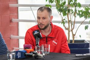 El Gobierno Provincial acompañó la presentación de las finales de la Liga Sur de Vóley en Río Gallegos