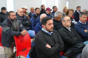 Se realizó con éxito en Puerto Deseado la jornada sobre el langostino en el Golfo San Jorge