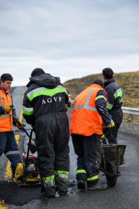 Vialidad Provincial realiza tareas de bacheo sobre la Ruta Nacional N° 40