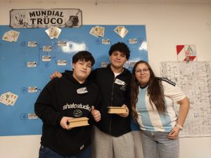 Recuerdos Compartidos: éxito total en el "mundial" de truco intergeneracional