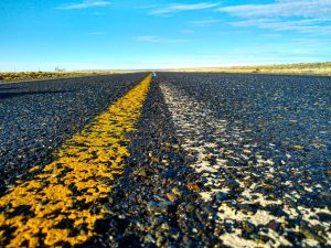 Vialidad Provincial realizó tareas de riego de líquido antihielo sobre la Ruta Nacional N° 40