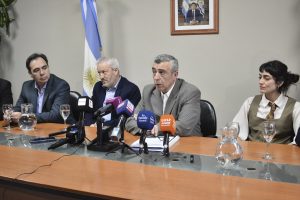 Llaman a licitación nacional e internacional para la exploración de Sur Río Deseado Este