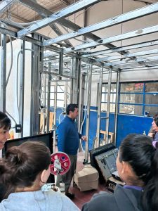 Educación y el Ministerio de Desarrollo Social fortalecen la capacitación laboral en Santa Cruz