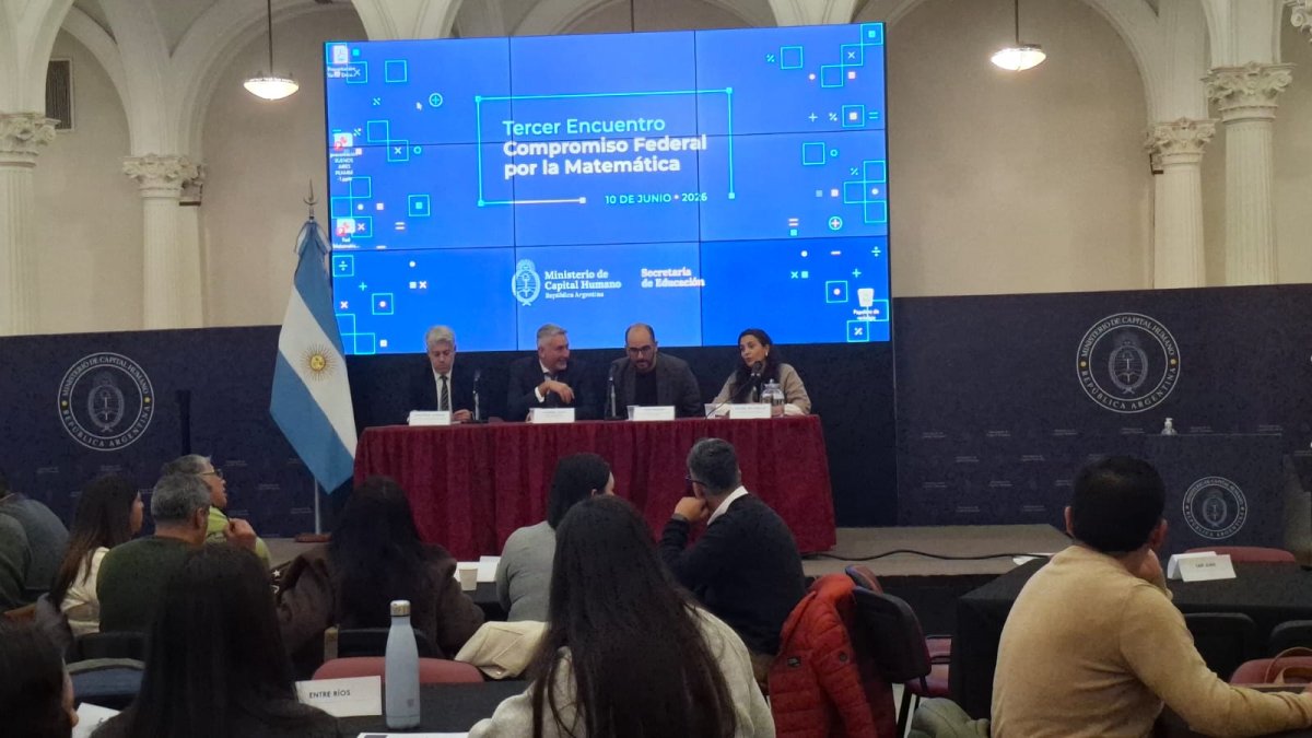 Santa Cruz estuvo presente en el Tercer Encuentro del Compromiso Federal por la Matemática