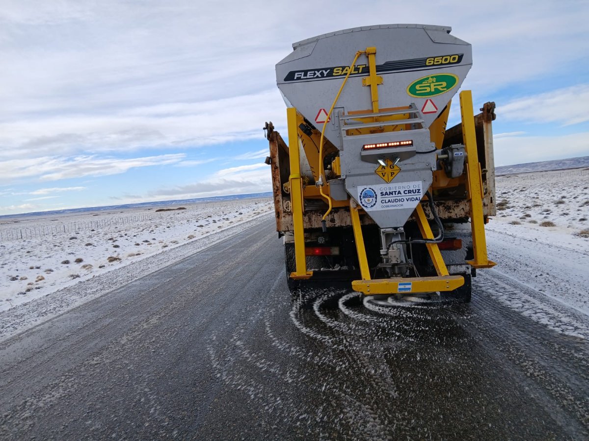 Vialidad Provincial despeja los corredores bajo su responsabilidad y monitorea las condiciones de transitabilidad de las rutas