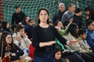 Con más de 100 jóvenes músicos en escena se realizó un encuentro de cuerdas 